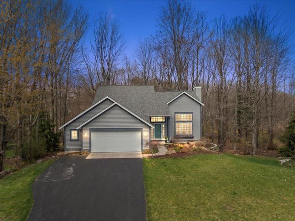 1983 Woodlark Drive, Holland, MI 49424