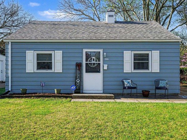 208 Luelde Street, South Bend, IN 46614