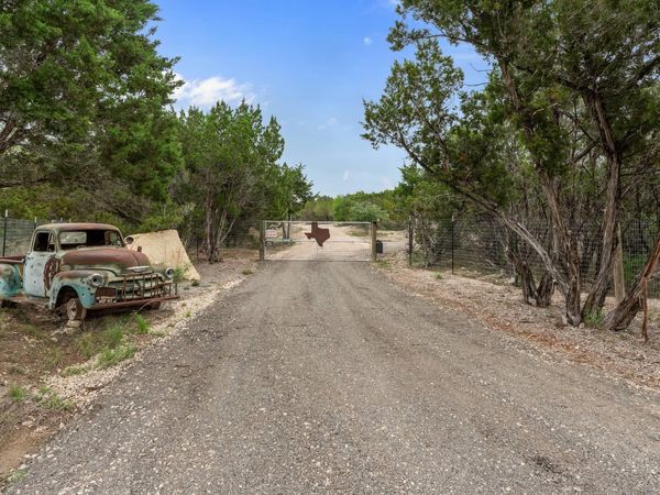 182 Quail Creek RD , Marble Falls, TX 78654