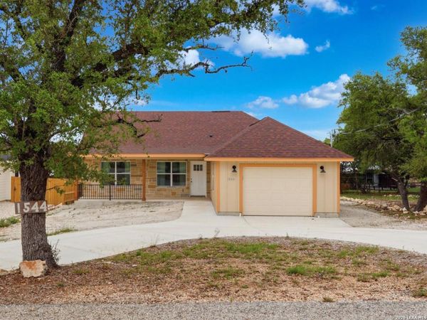 1544 Rimrock Cove, Spring Branch, TX 78070