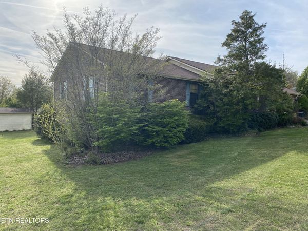 230 Adair Drive, New Tazewell, TN 37825