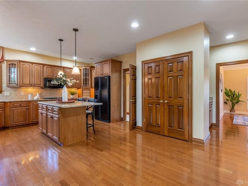 8101 Hidden Ridge Court, Clearcreek Township, OH 45066 Photo 10