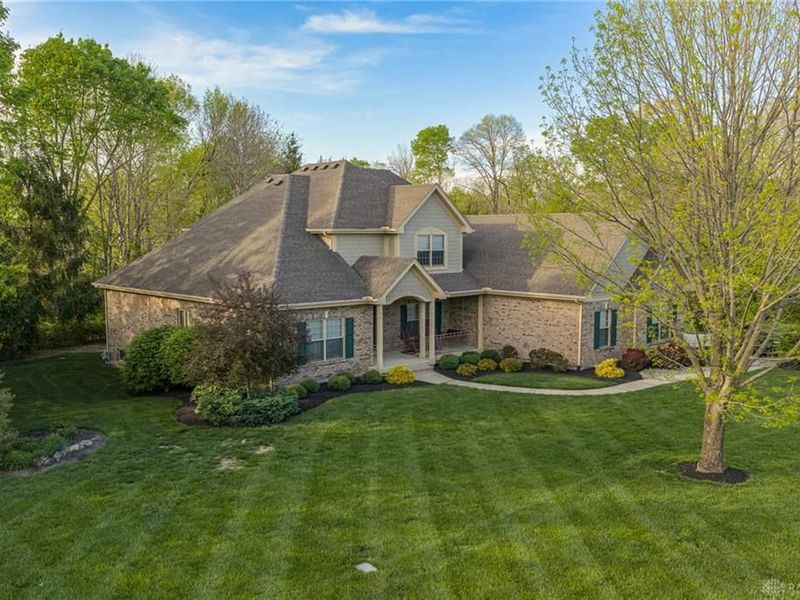 8101 Hidden Ridge Court, Clearcreek Township, OH 45066 Photo 2