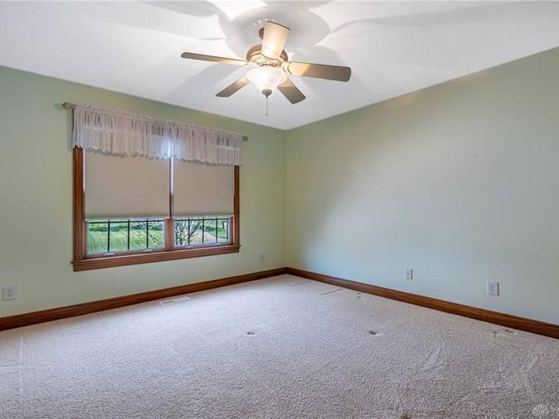 8101 Hidden Ridge Court, Clearcreek Township, OH 45066 Photo 27