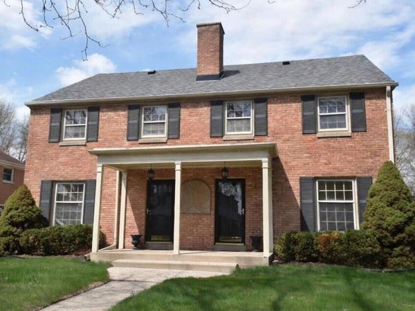 8400 Stickney AVENUE, Unit 8402, Wauwatosa, WI 53226