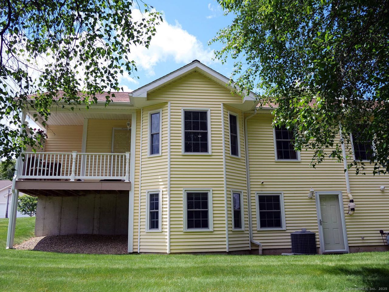 4 Bluebird, Unit 4, Killingly, CT 06241 Main Photo