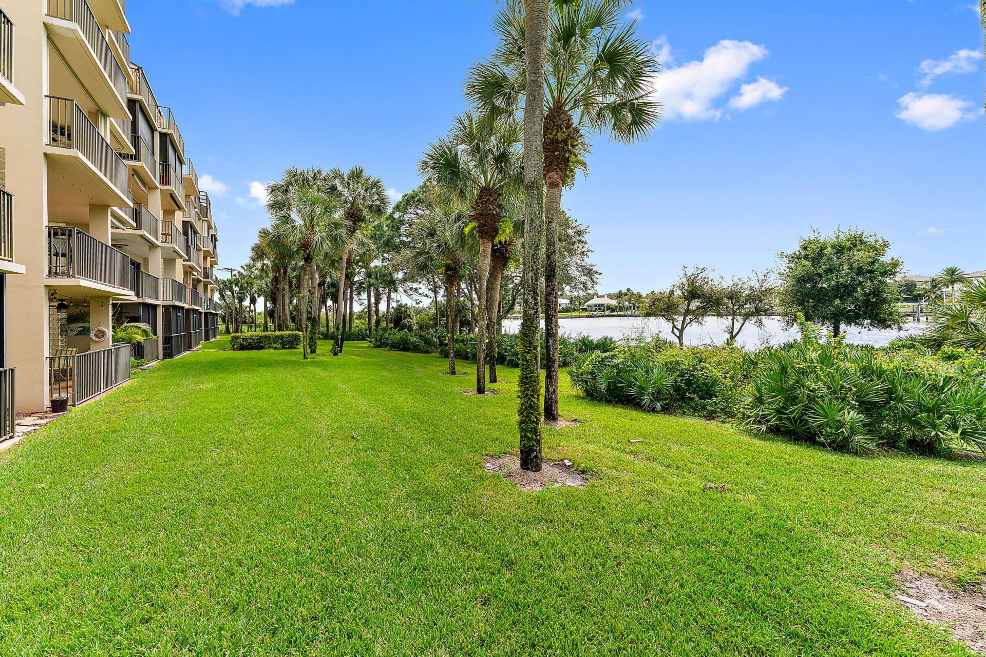 1001 Seafarer Circle, Jupiter, FL 33477 Photo