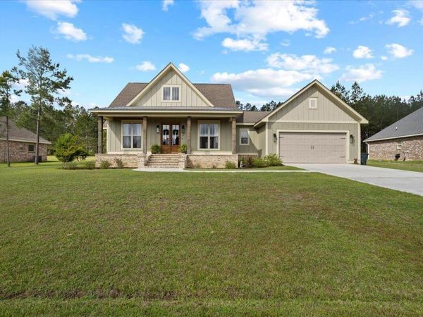 29 Pipestone Pass, Sumrall, MS 39482