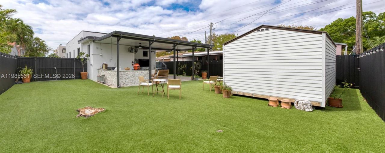 2397 SW 13th St , Miami, FL 33145 Photo