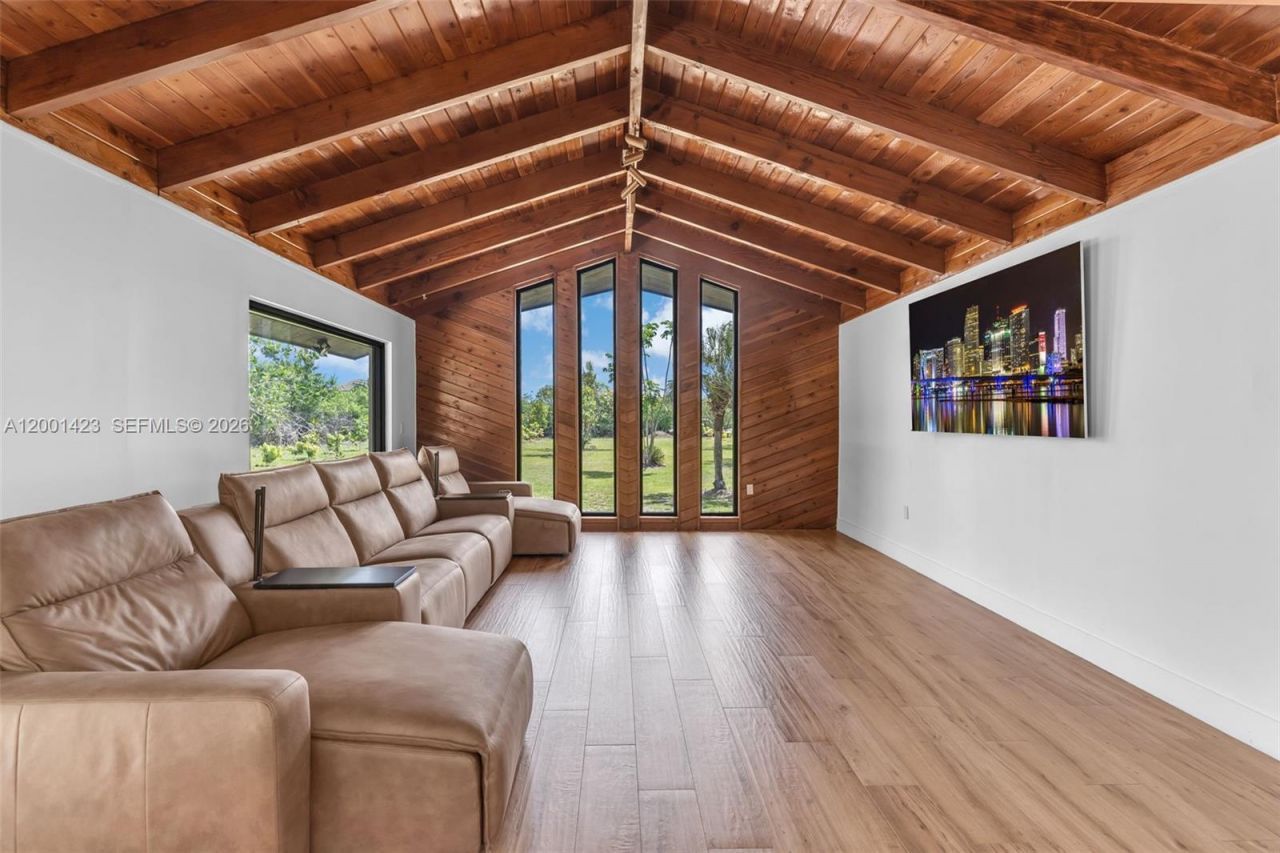 Please Call, Homestead, FL 33032