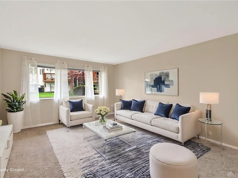 5710 W Coach Drive, Unit B, Kettering, OH 45440 Photo 13