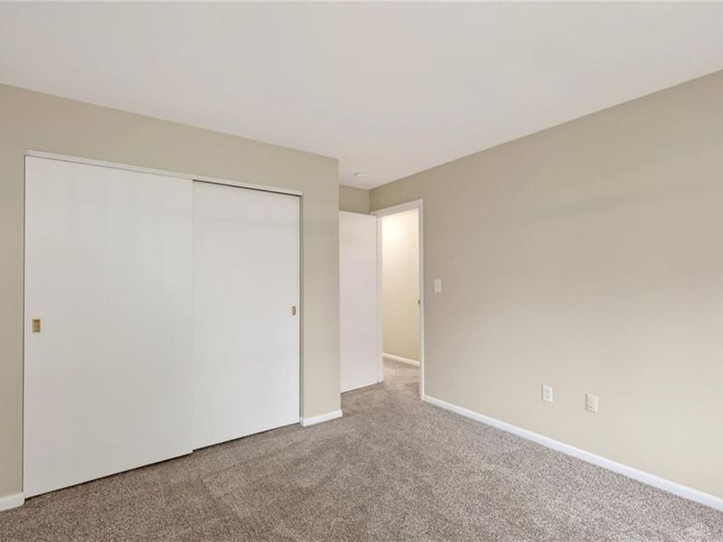 5710 W Coach Drive, Unit B, Kettering, OH 45440 Photo 29