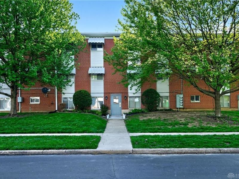 5710 W Coach Drive, Unit B, Kettering, OH 45440 Photo 41