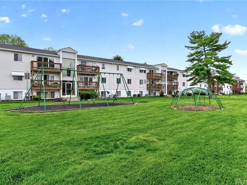 5710 W Coach Drive, Unit B, Kettering, OH 45440 Photo 47