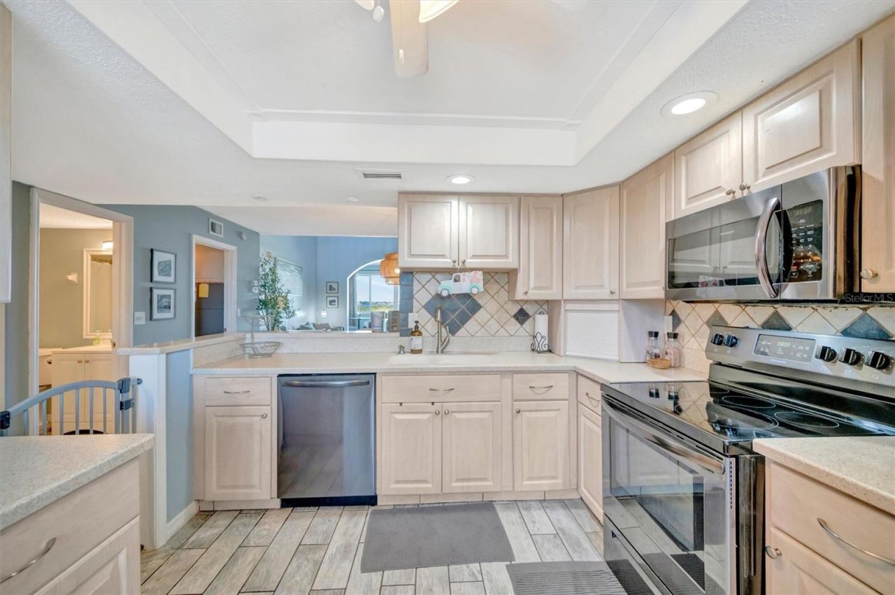 9604 Cortez Road W, Unit 334, Bradenton, FL 34210 Photo