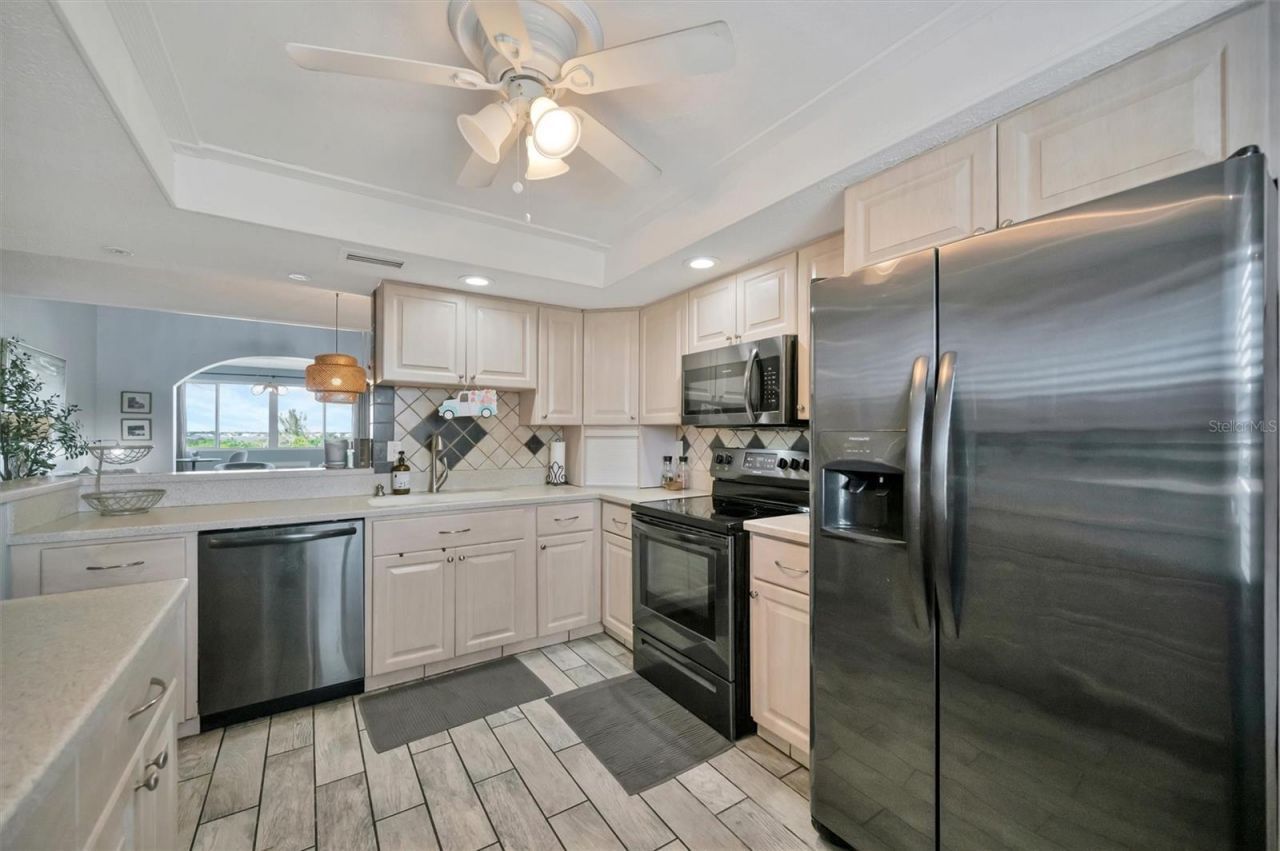 9604 Cortez Road W, Unit 334, Bradenton, FL 34210 Photo