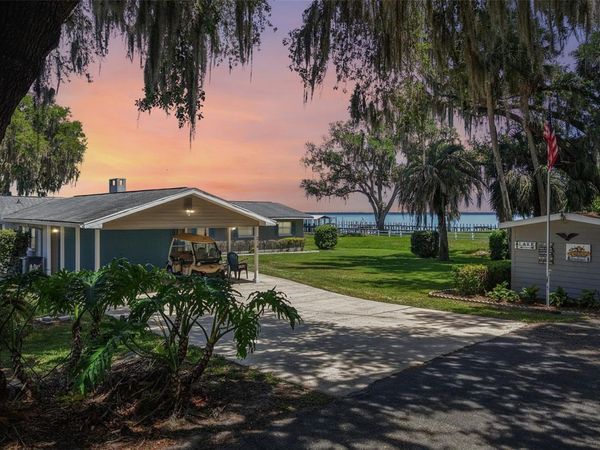 214 PARADISE LANE , CRESCENT CITY, FL 32112