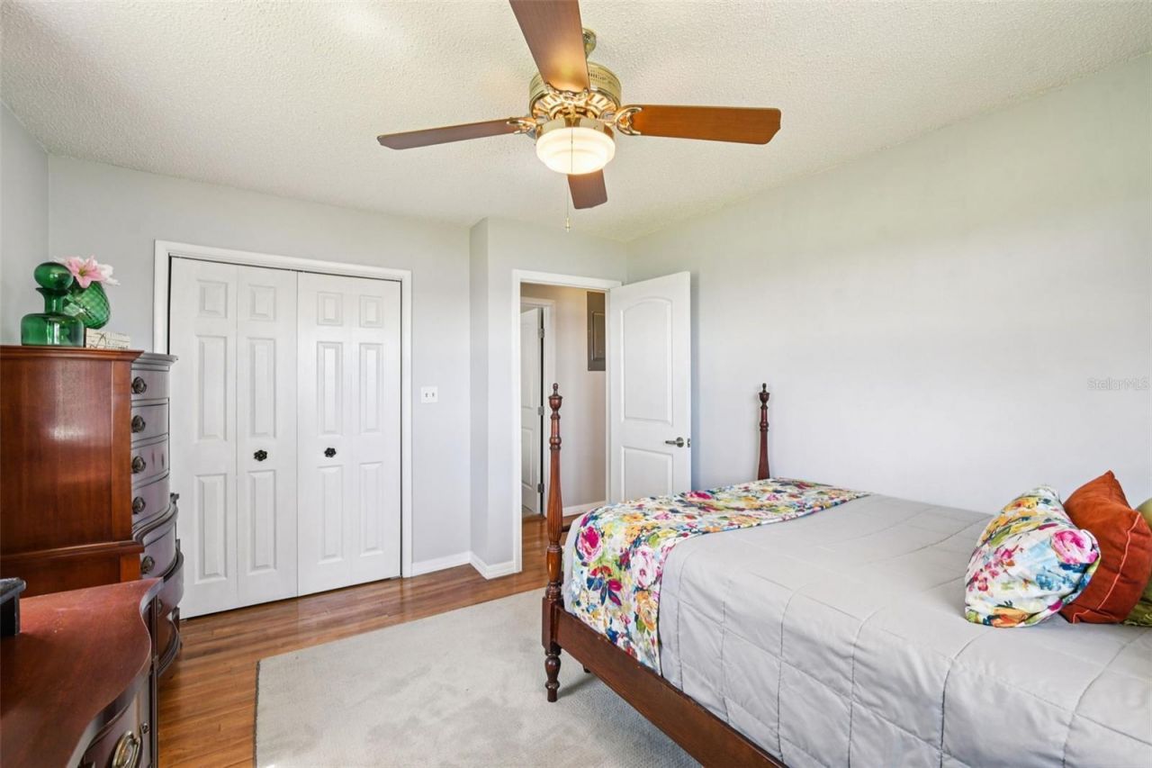 214 Paradise Lane , Crescent City, FL 32112 Photo