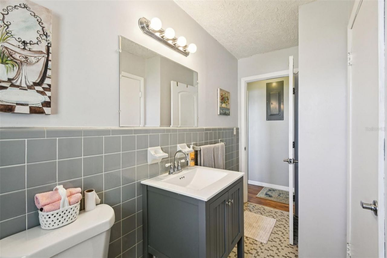 214 Paradise Lane , Crescent City, FL 32112 Photo