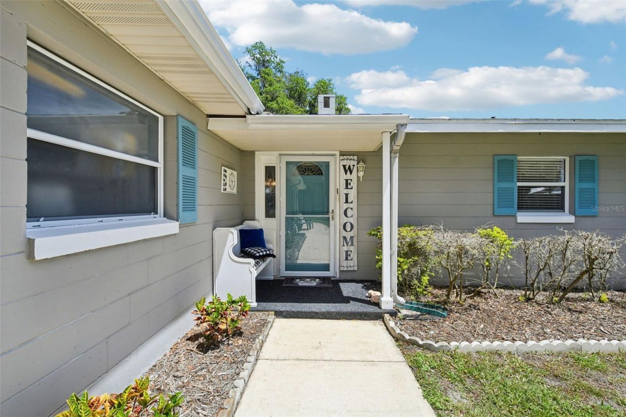 214 Paradise Lane , Crescent City, FL 32112 Photo