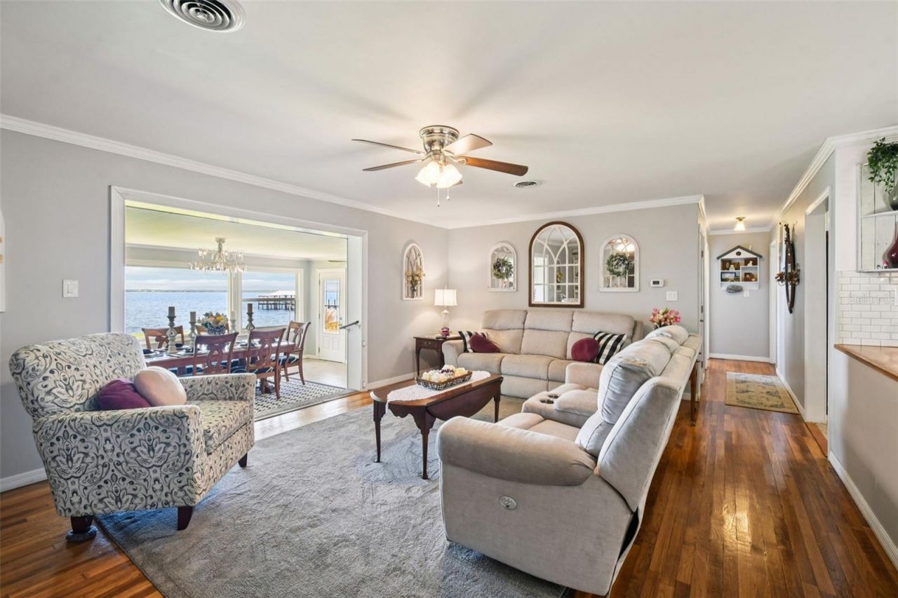 214 Paradise Lane , Crescent City, FL 32112 Photo