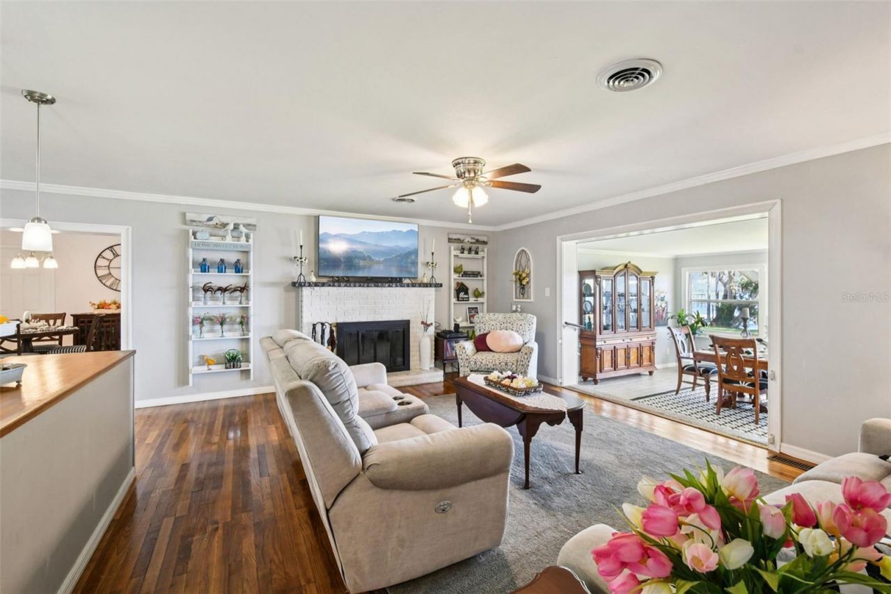 214 Paradise Lane , Crescent City, FL 32112 Photo