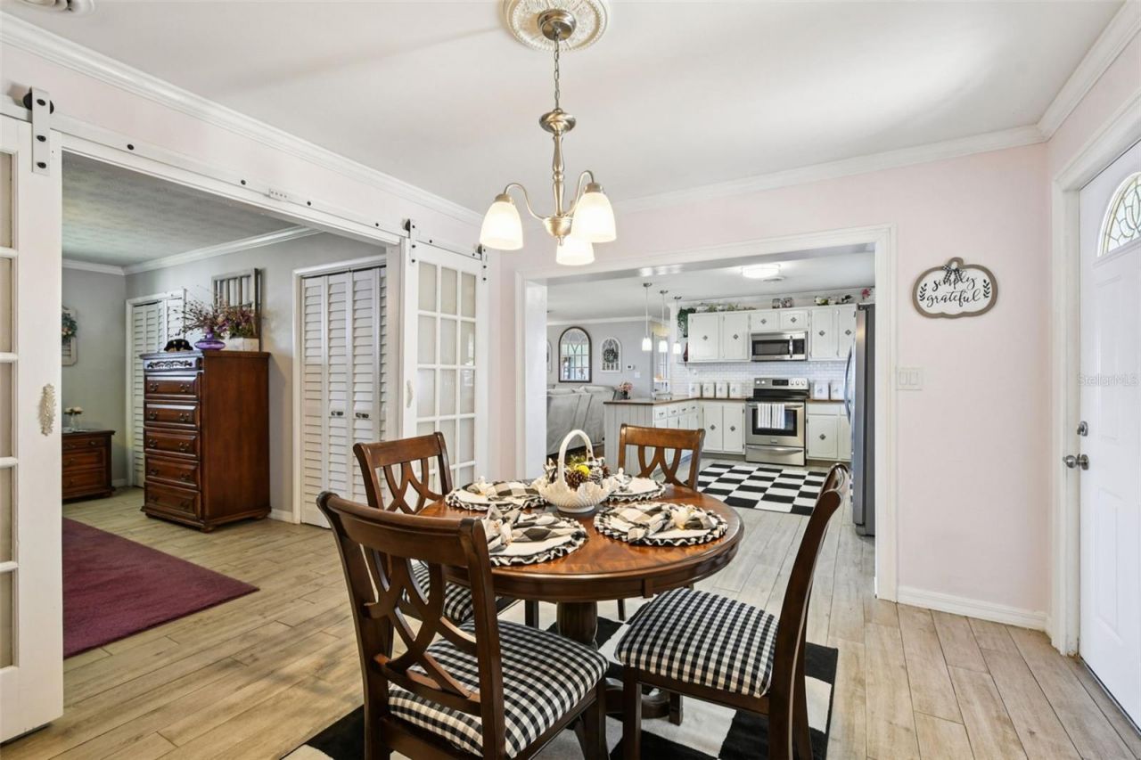 214 Paradise Lane , Crescent City, FL 32112 Photo