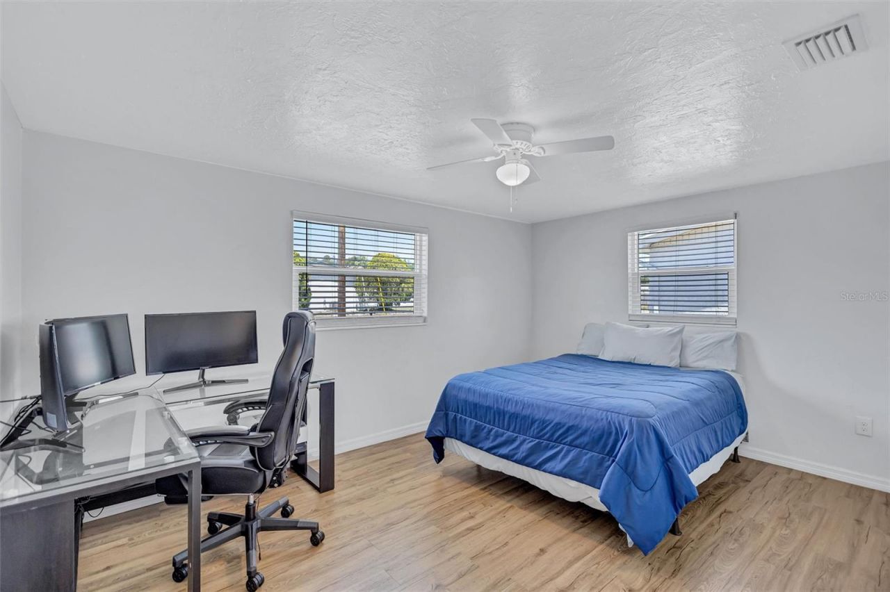 3816 Beacon Square Drive , Holiday, FL 34691 Photo