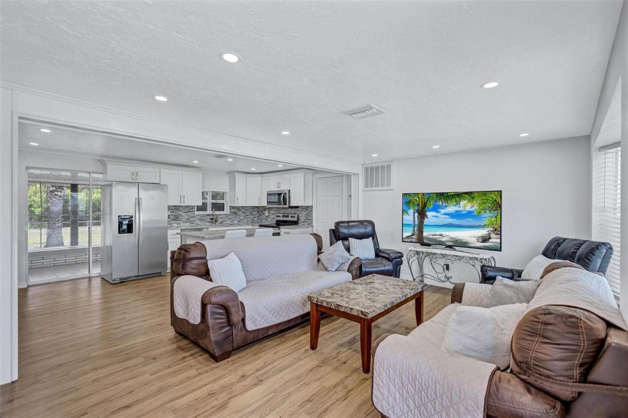 3816 Beacon Square Drive , Holiday, FL 34691 Photo