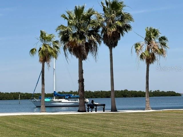 581 Rountree Drive, Longboat Key, FL 34228 Photo