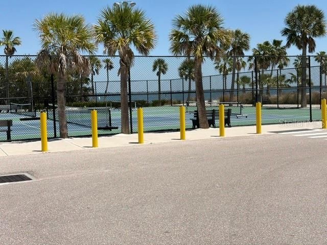 581 Rountree Drive, Longboat Key, FL 34228 Photo