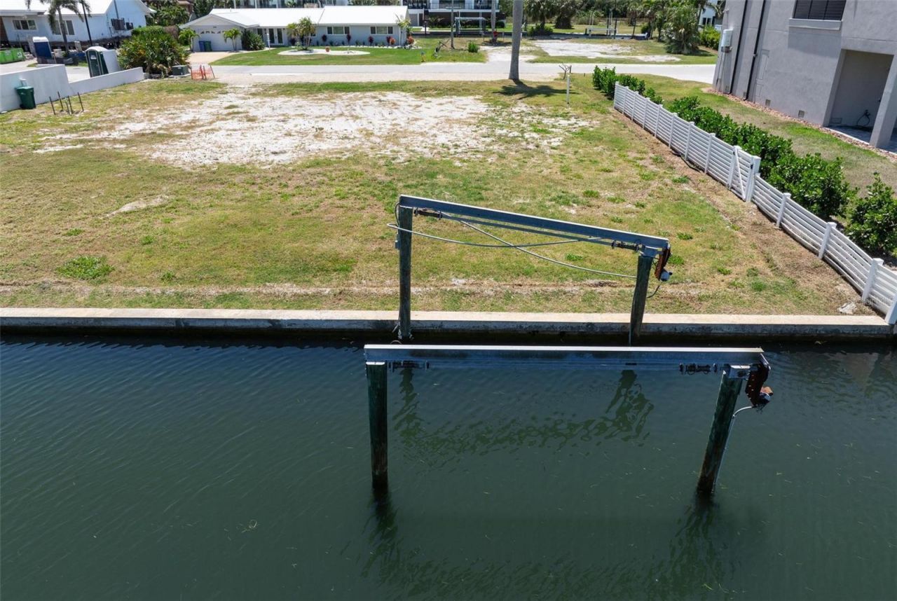 581 Rountree Drive, Longboat Key, FL 34228 Photo