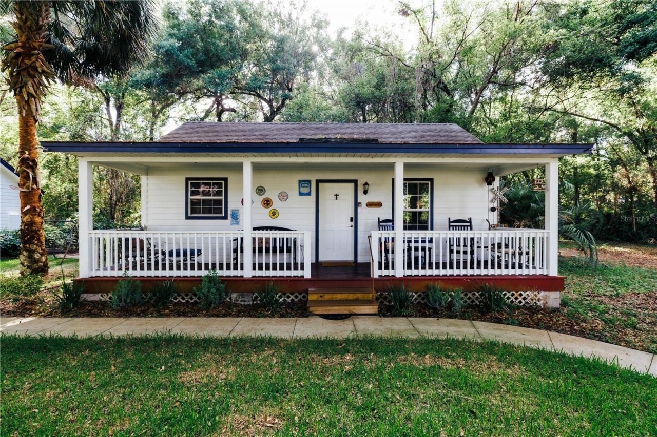 215 E French Avenue , Orange City, FL 32763 Photo