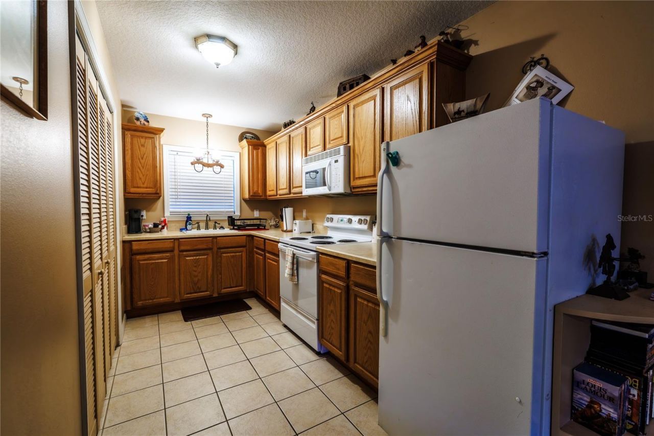 215 E French Avenue , Orange City, FL 32763 Photo