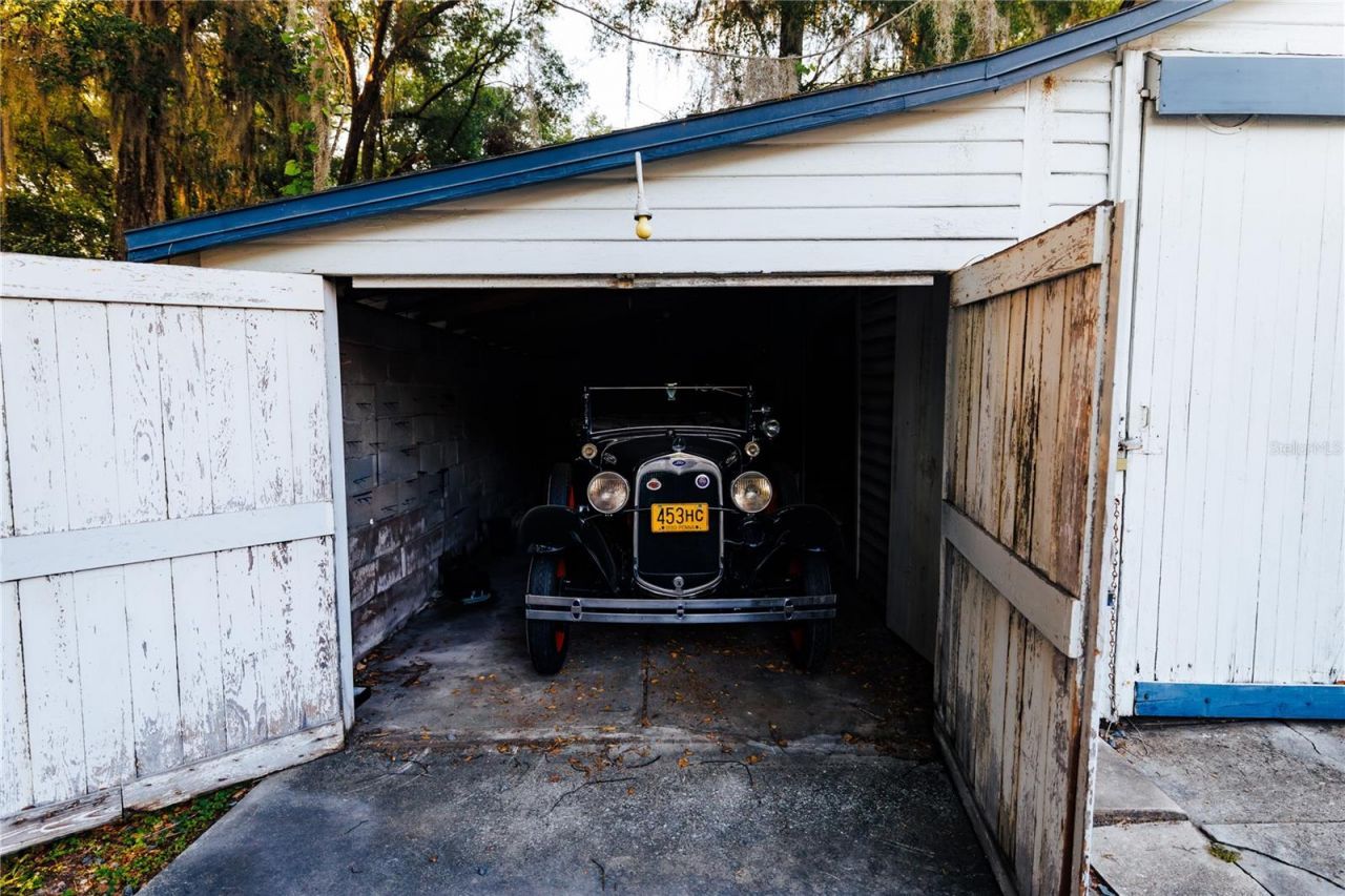 215 E French Avenue , Orange City, FL 32763 Photo