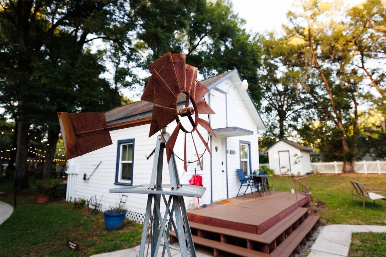 215 E French Avenue , Orange City, FL 32763 Photo