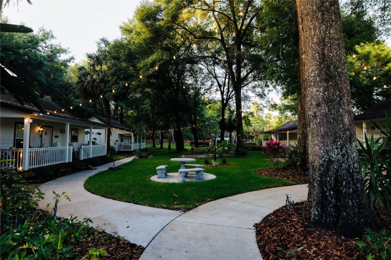 215 E French Avenue , Orange City, FL 32763 Photo