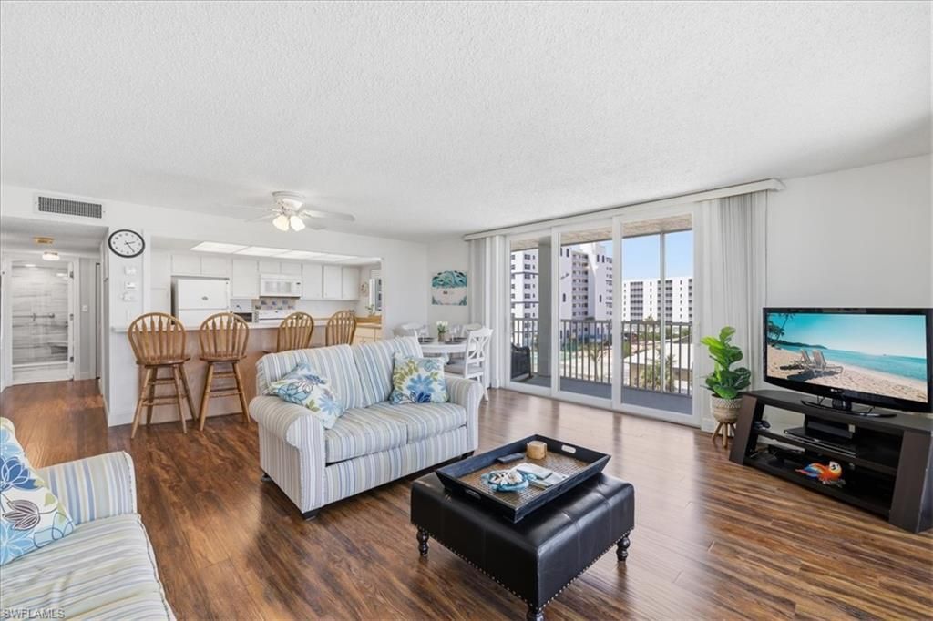 7148 Estero Blvd, Unit 423, Fort Myers Beach, FL 33931 Photo