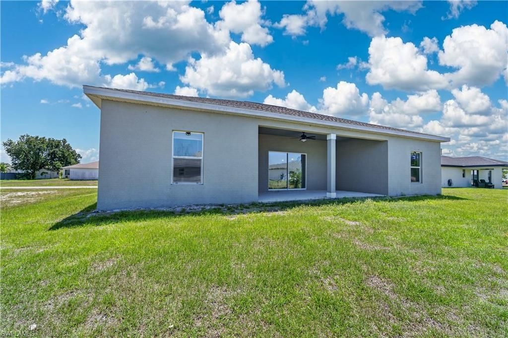 1001 NE 35th Ln, Cape Coral, FL 33909 Photo