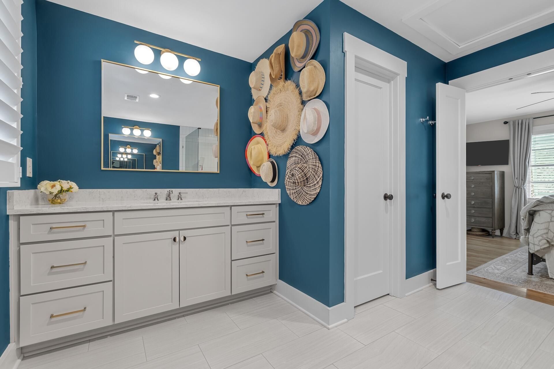 2702 Waterway Boulevard Photo 14