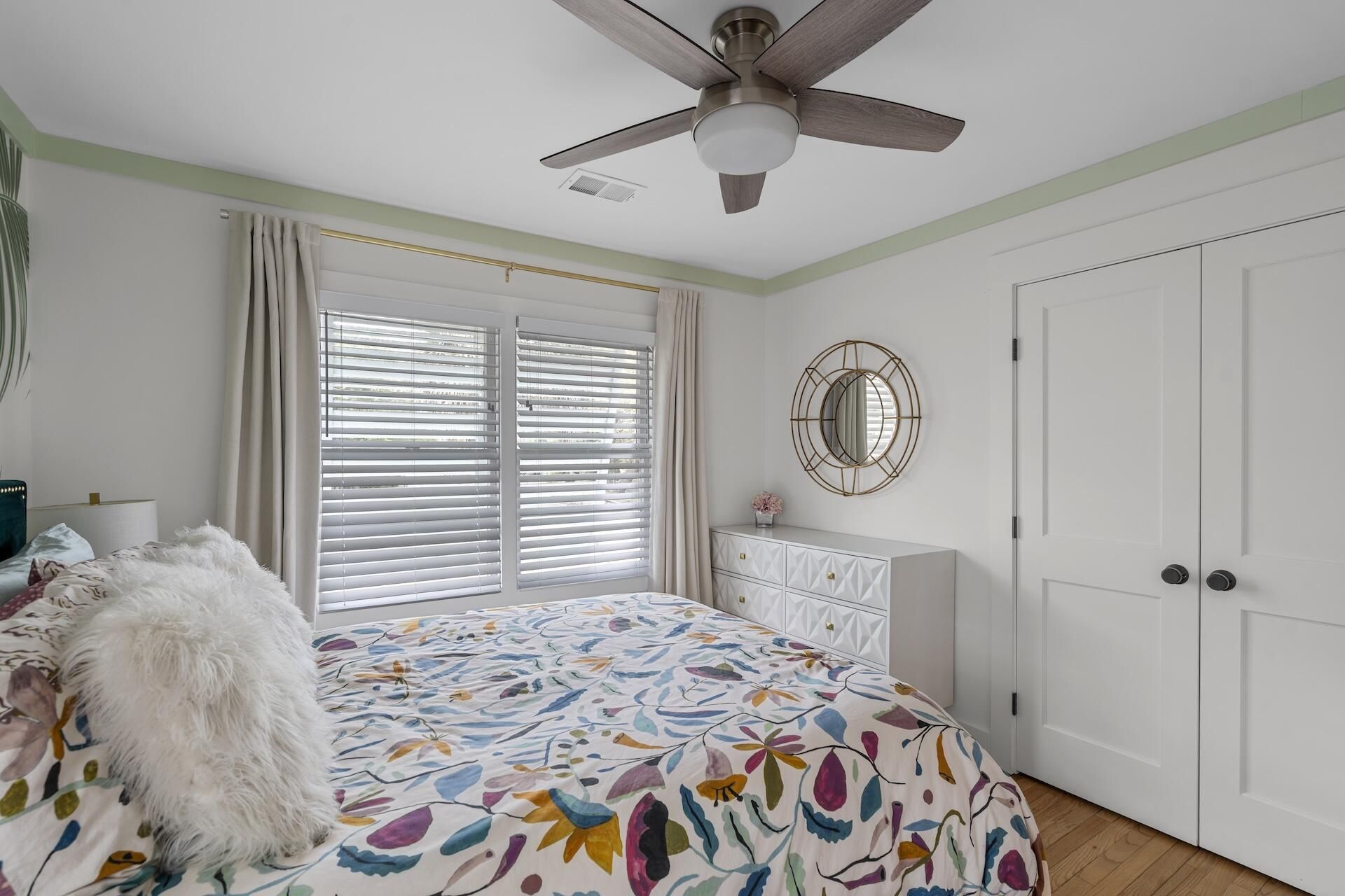 2702 Waterway Boulevard Photo 19