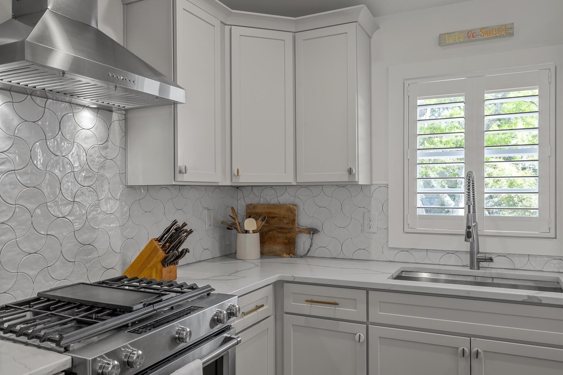 2702 Waterway Boulevard Photo 30