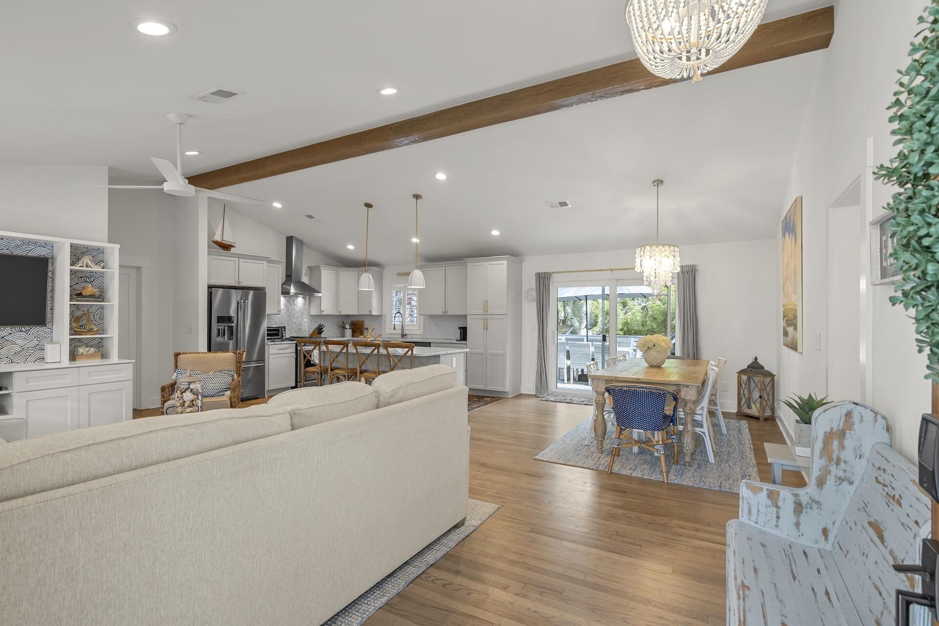 2702 Waterway Boulevard Photo 35