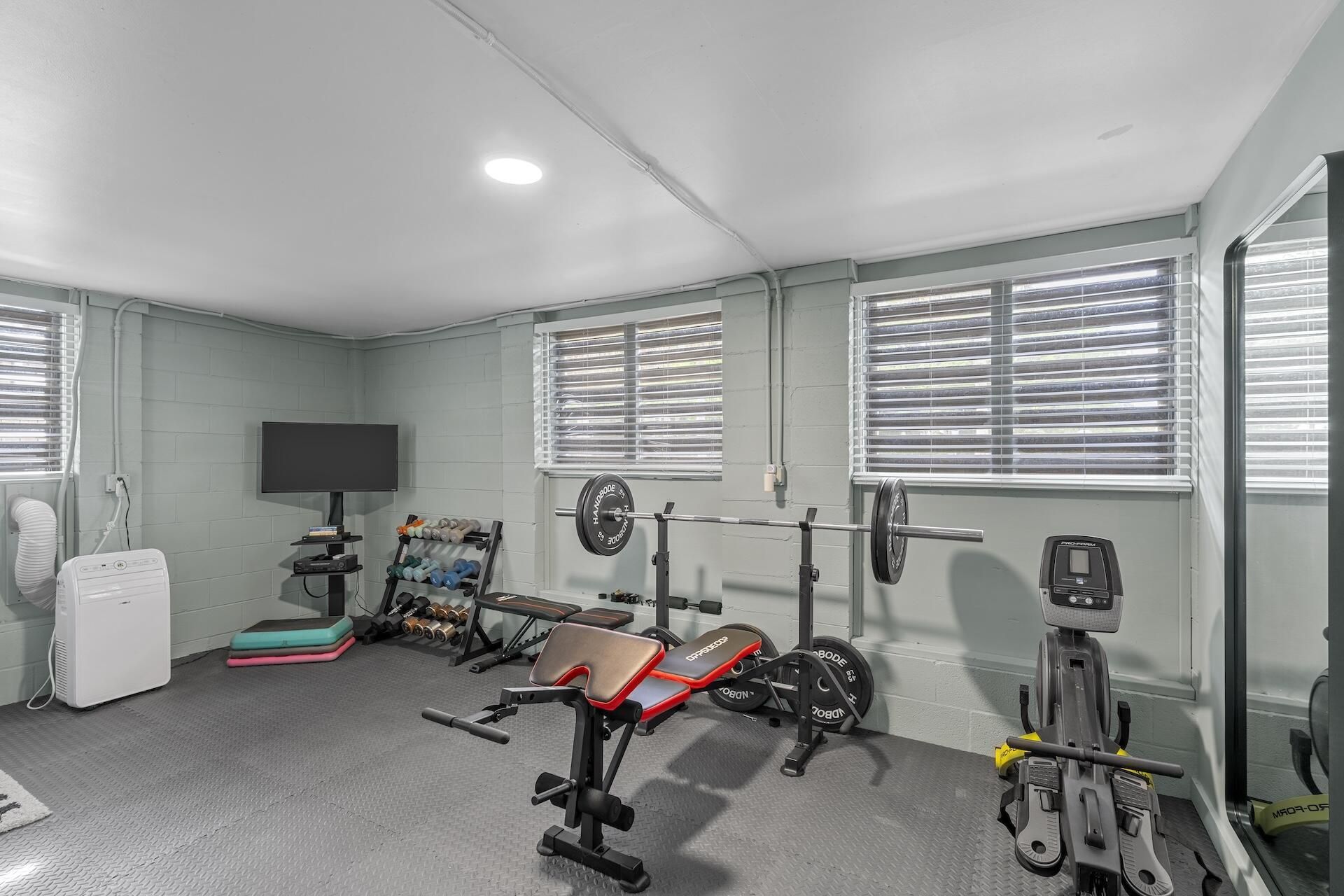 2702 Waterway Boulevard Photo 42