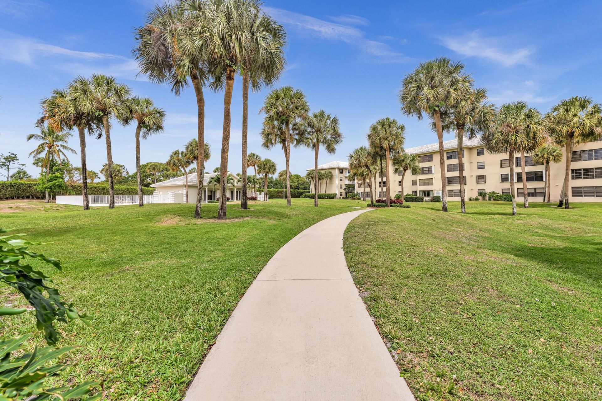 3507 Village Boulevard, West Palm Beach, FL 33409 Photo
