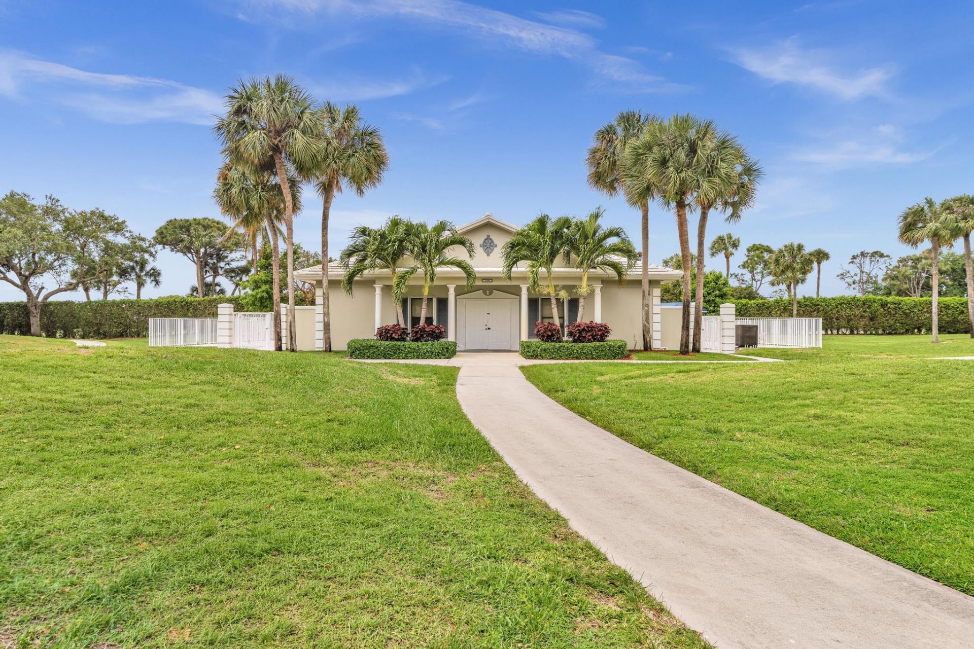 3507 Village Boulevard, West Palm Beach, FL 33409 Photo