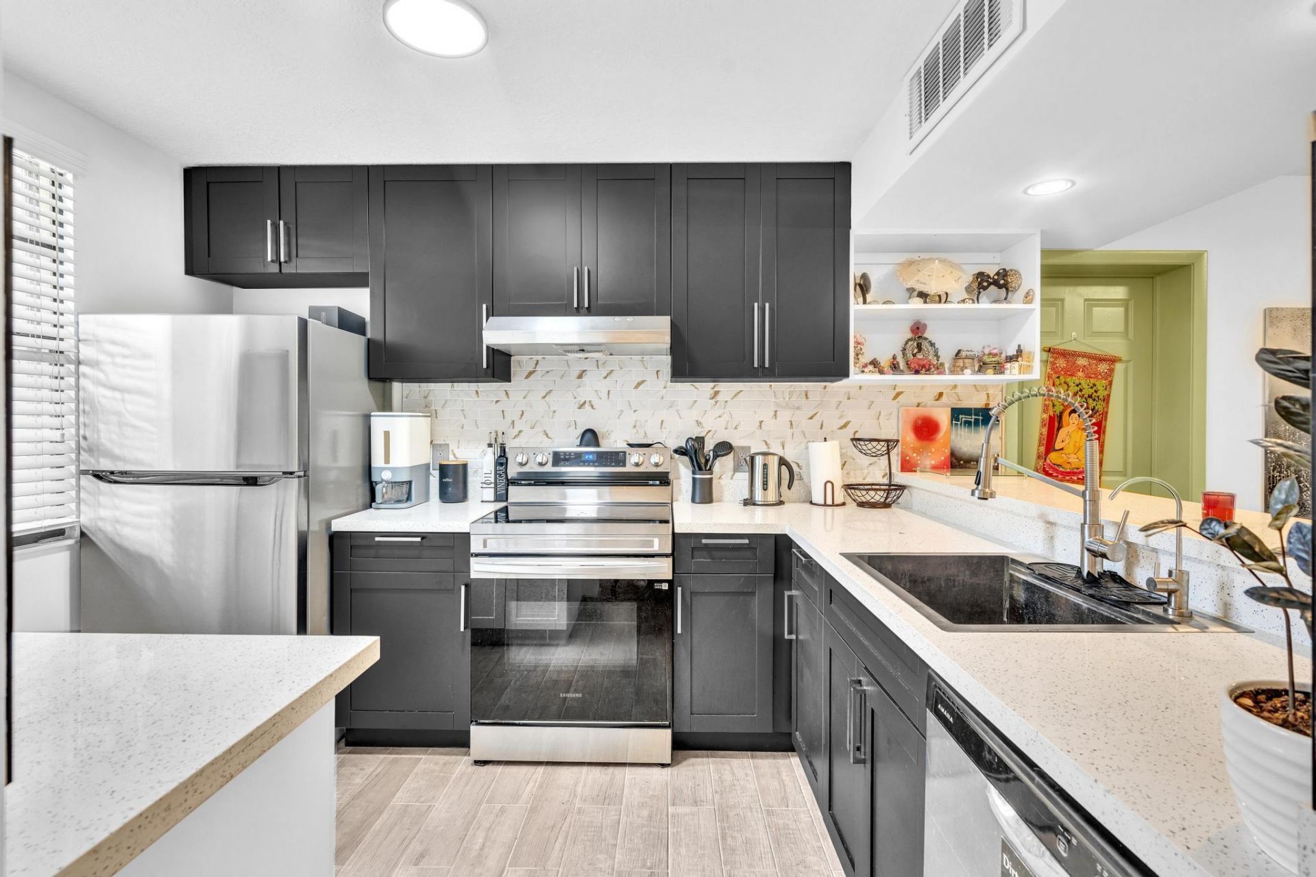 3507 Village Boulevard, West Palm Beach, FL 33409 Photo