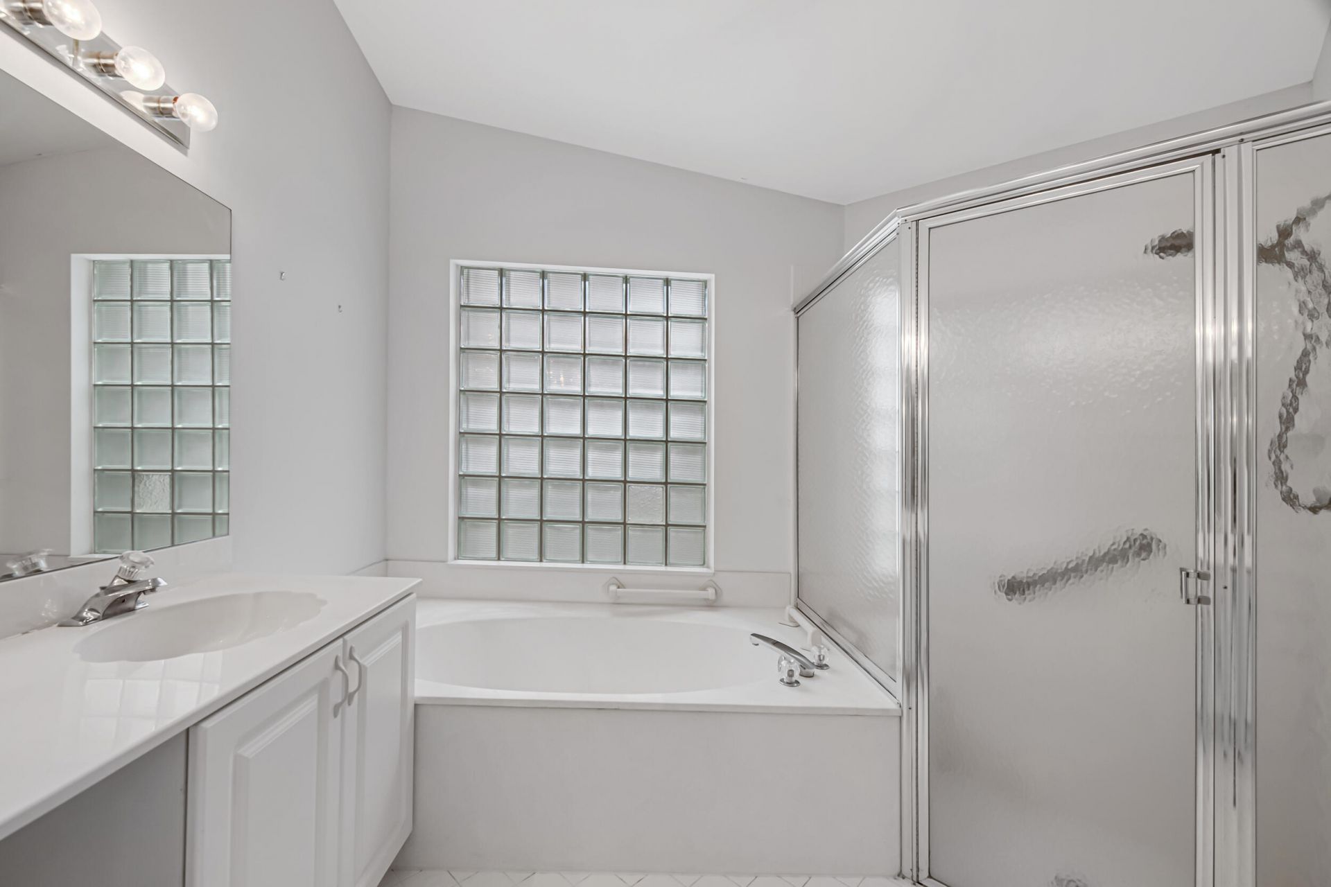 9758 Harbour Lake Circle, Boynton Beach, FL 33437 Photo