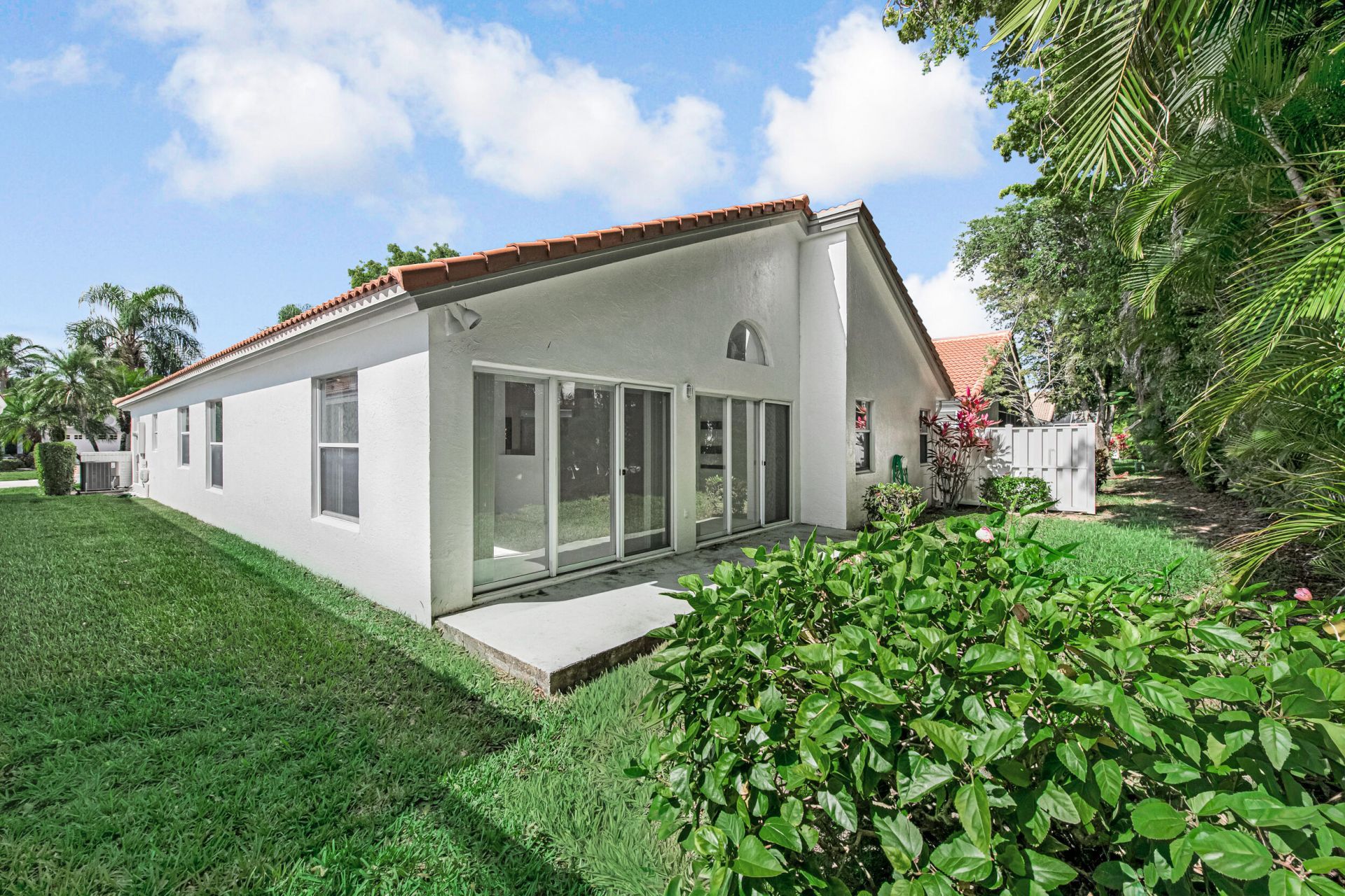 9758 Harbour Lake Circle, Boynton Beach, FL 33437 Photo