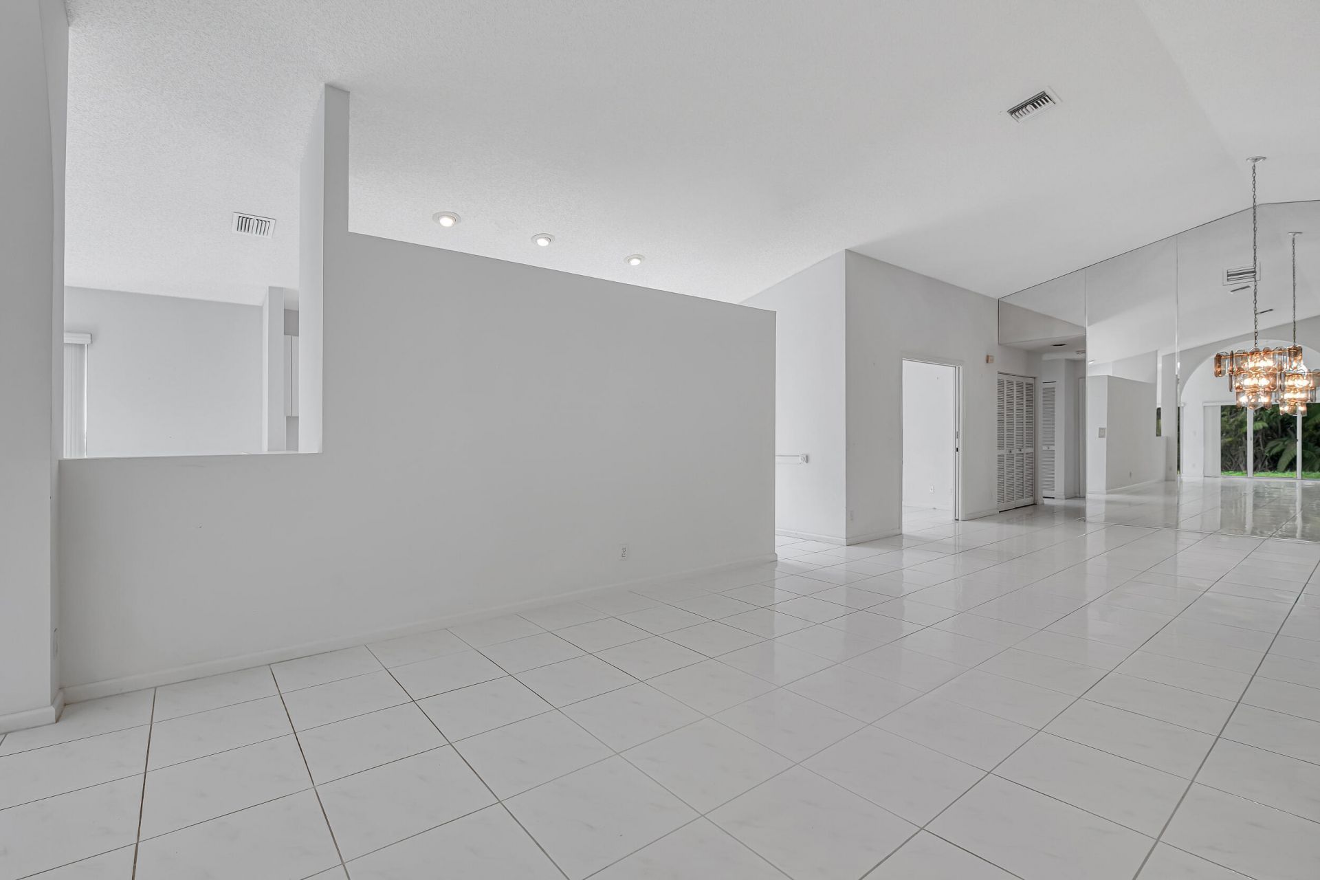 9758 Harbour Lake Circle, Boynton Beach, FL 33437 Photo